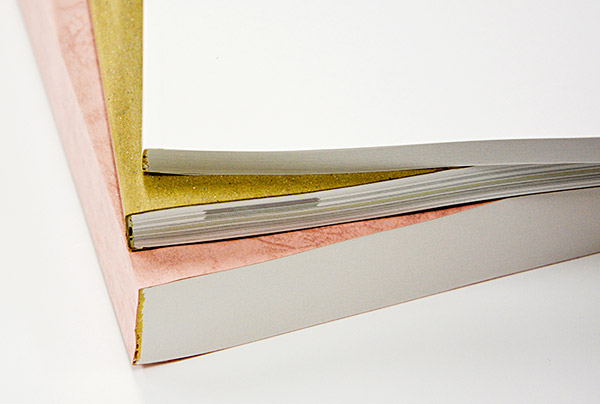 色上質紙やレザック、書籍用紙